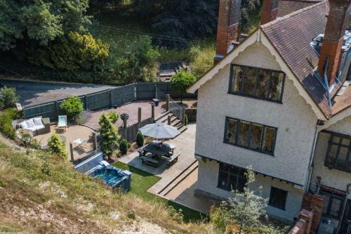 Hockley House