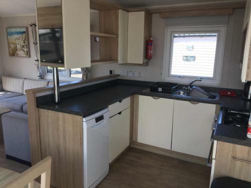 Beautiful 3-bed Caravan In Cala Gran
