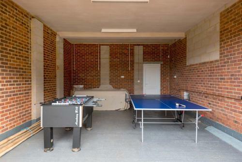 Mews Hill, 5 Bedroom New Forest Holiday Cottage