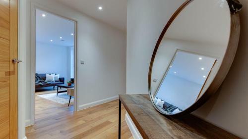Amazing Frinton 3 Bed With 2 Terraces