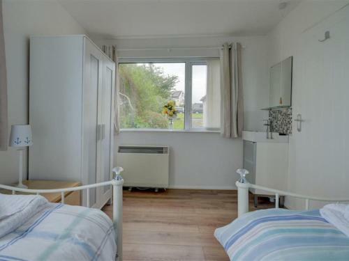 Holiday Home Rosemary House 6-2