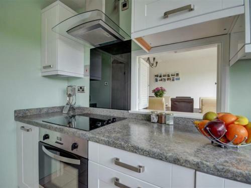 Holiday Home Rosemary House 6-2