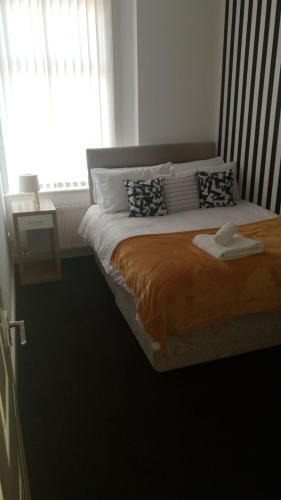 Apartamento Gateshead's Amethyst 3 Bedroom Apt, Sleeps 6 Guests