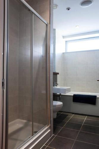 Apartamento Spacious 2br Central Glasgow Flat For 4