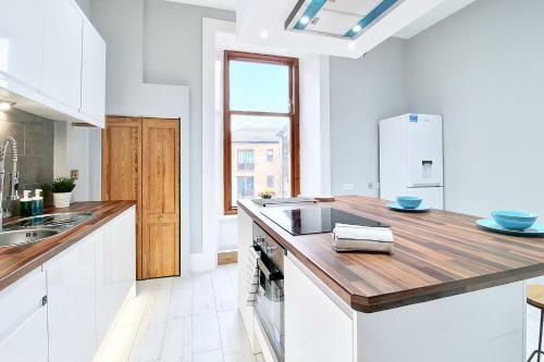 Luxurious Cessnock Service Apartment Nr Subway