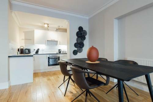 Glasgow Central Luxury Apartment