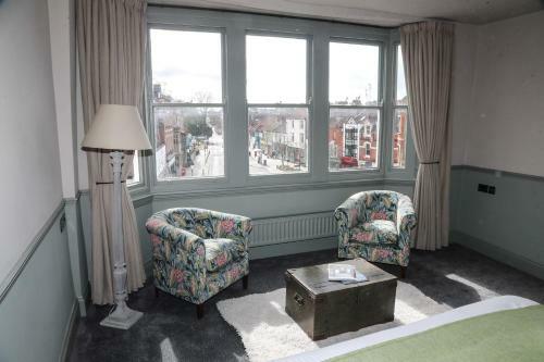 The Crown Hotel