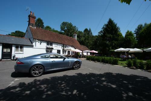 Hotel The Withies Inn