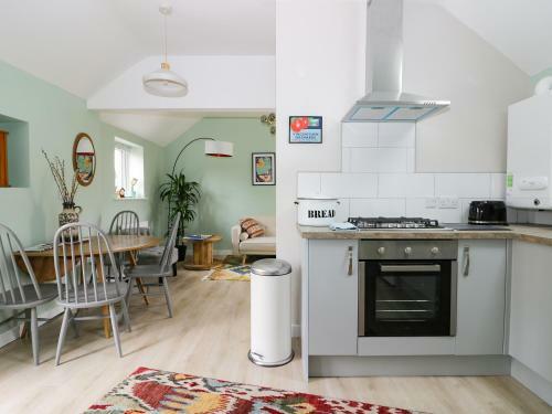 Robin's Nest Cottage
