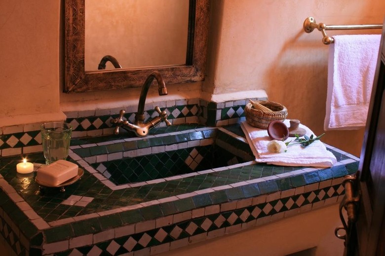 Riad Honey