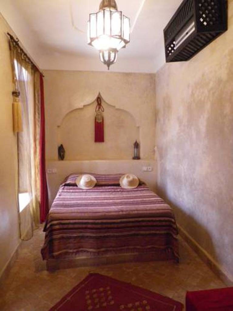 Riad Sharmance