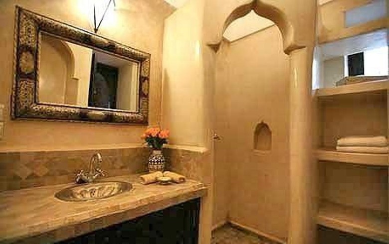 Riad Sharmance