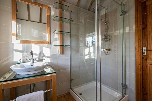 Pages Hotel And Guesthouse