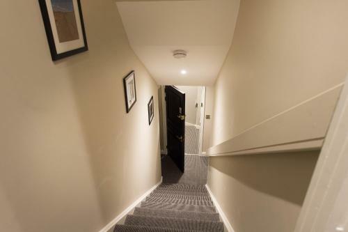 Cheltenham By Harrogate Serviced Apartments