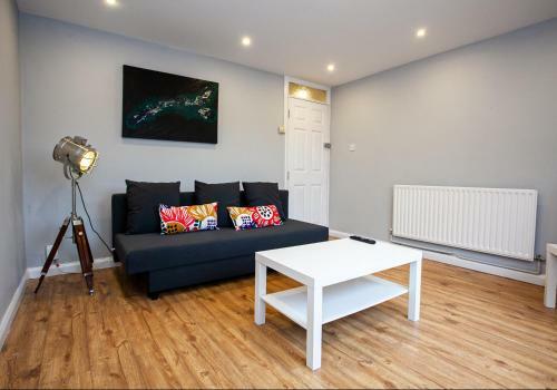 Apartamento Dinglebrook House