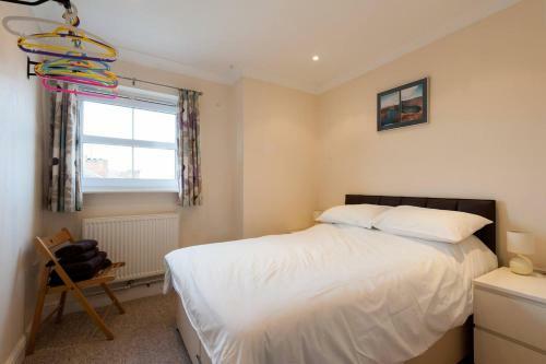 Lighthouse View 2 Bed Duplex Penthouse Apartment
