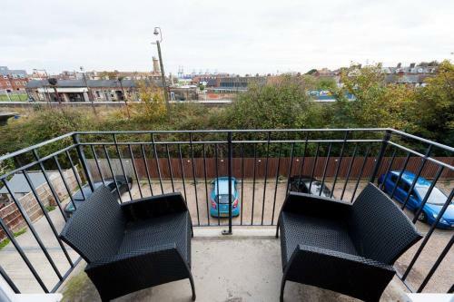Lighthouse View 2 Bed Duplex Penthouse Apartment