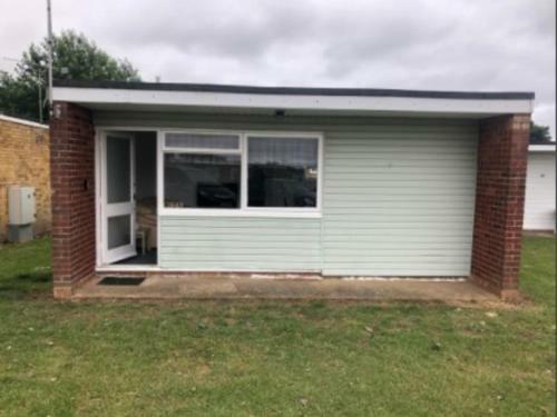 Inviting 2-bed Apartment In Hemsby