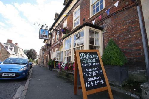 Posada The Saracens Head Hotel