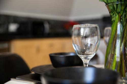 Velvet 2-bedroom Apartment, Clockhouse, Hoddesdon