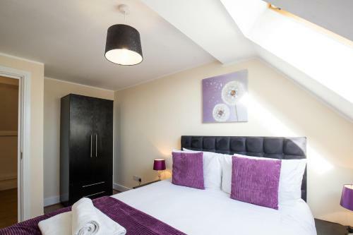 Velvet 2-bedroom Apartment, Clockhouse, Hoddesdon
