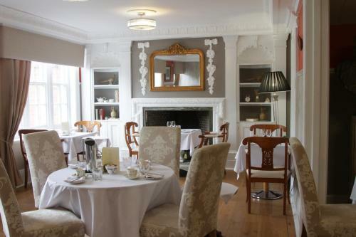 Needham House Hotel