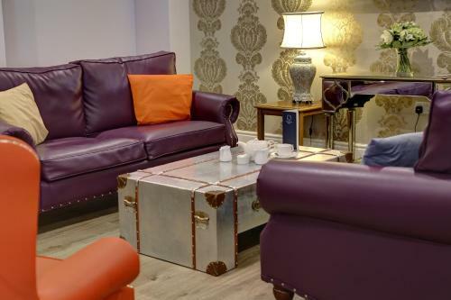 Needham House Hotel
