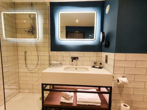 Hotel Four Points By Sheraton London Gatwick Airport