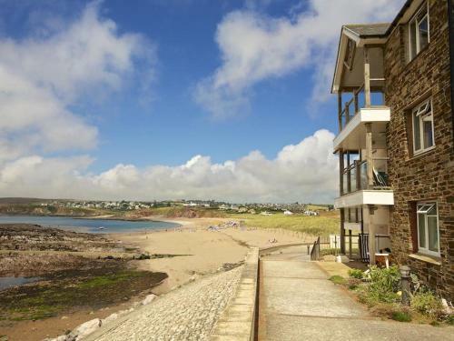 12 Thurlestone Rock