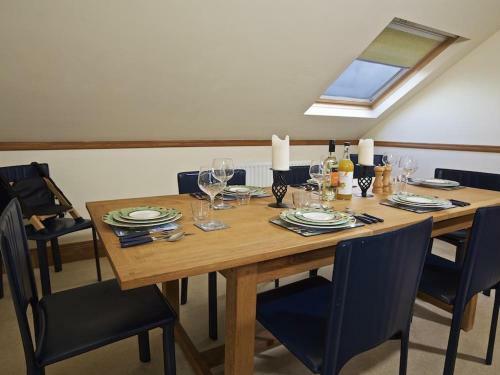 12 Thurlestone Rock