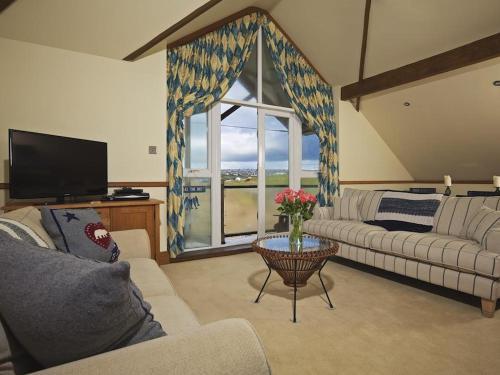 12 Thurlestone Rock
