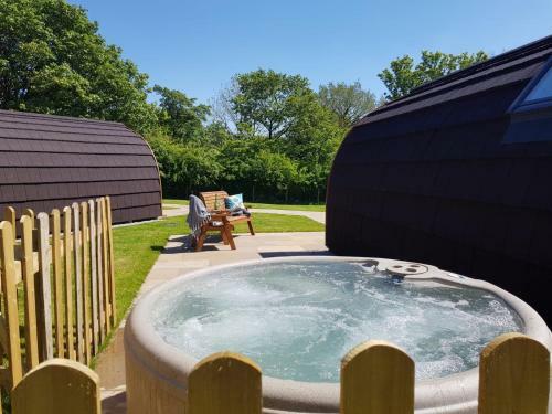 Lodge Ribblesdale Pods