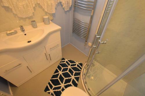 5 Ashcroft Lodge