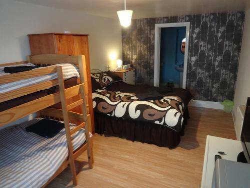Travellers Rest Motel