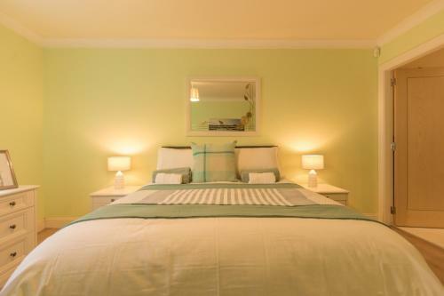 Marina View Apartment