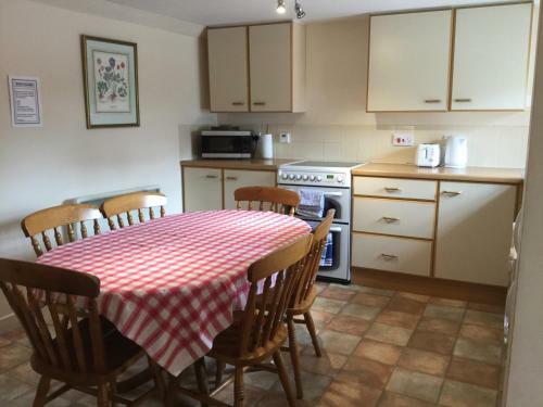 Apartamento Three-bedroom Old Cottage