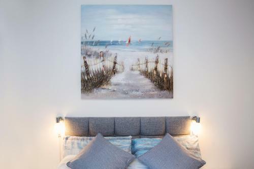 Hostal Marina View Guest House