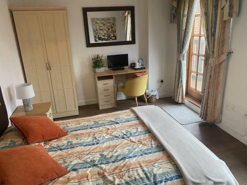 Hotel Traveller?s Choice
