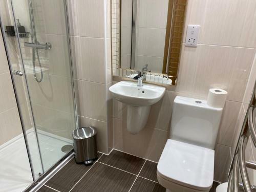 Waverley Inn Holiday Apartments