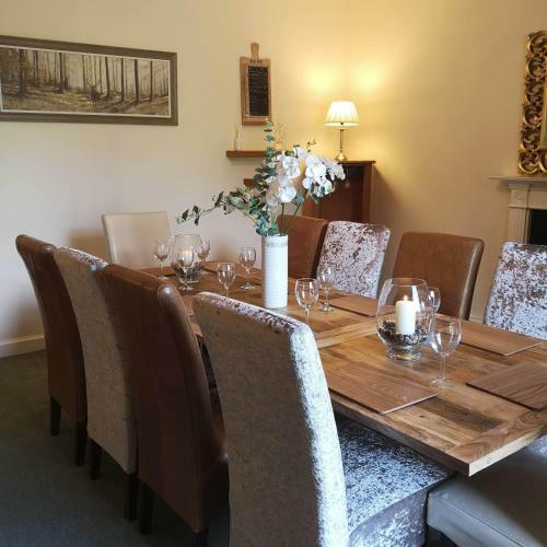 Superb Highland Retreat Close To Loch Ness