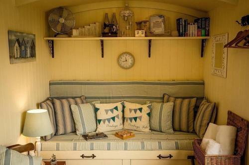 The Tregothnan Shepherds Hut