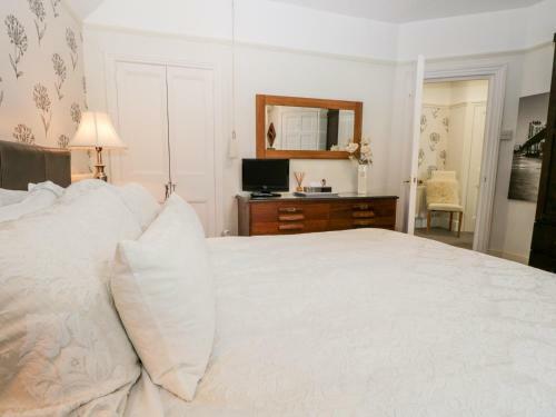 The Bolt Hole