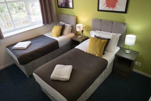 Apartamento Ideal House In Sittingbourne Parking -24-7 Checkin