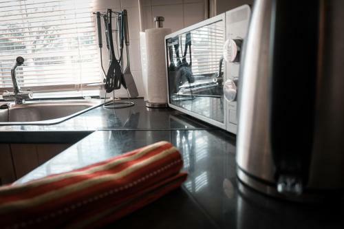 Apartamento Ideal House In Sittingbourne Parking -24-7 Checkin