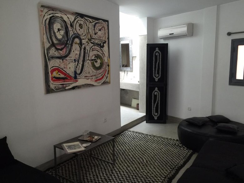Riad Awa