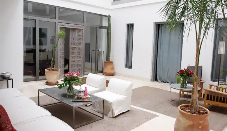 Riad Awa