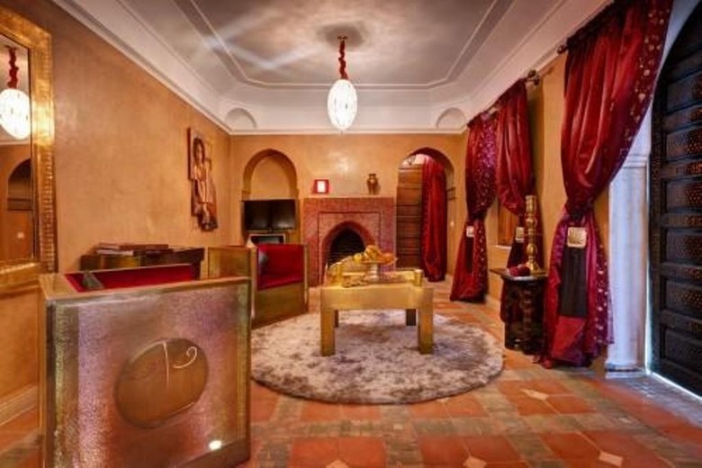 Riad Wow