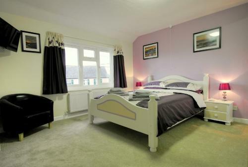 The East Wing @ Lower Broom Farm