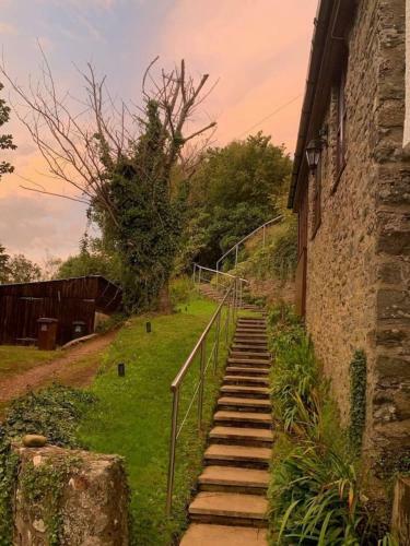 1 Bed Cottage 0 5 Miles To The Beach In Devon