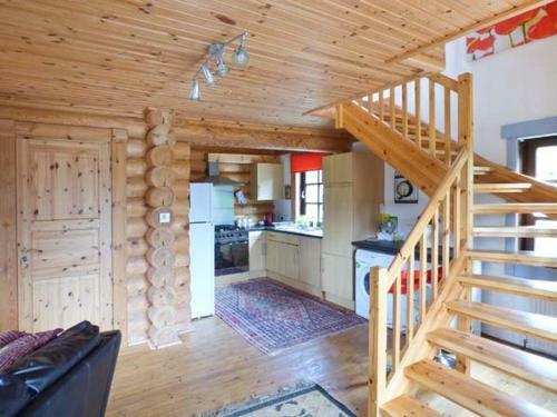 Tamaura Lodge